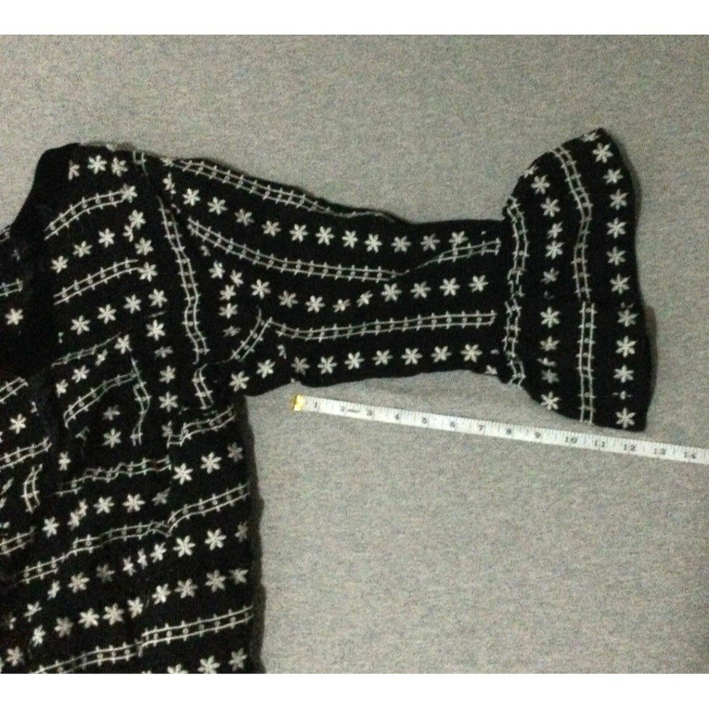 John Mark M Geometric Floral Print Embroidered Front Split V-Neck 3/4 - Picture 13 of 13